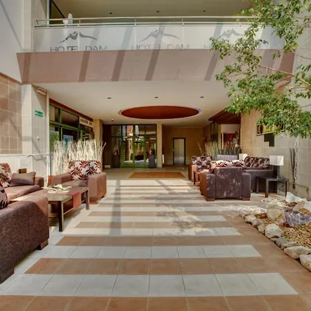 Hotel Dam 3*